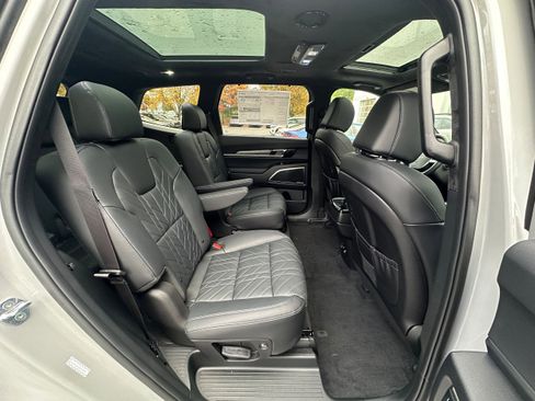 New 2025 Kia Telluride SX X-Line image 18