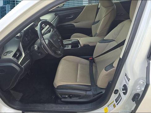 Used 2021 Lexus ES 350 w/ Premium Package FWD image 11