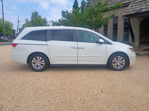 Used 2017 Honda Odyssey EX-L image 12