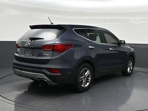 Used 2018 Hyundai Santa Fe Sport FWD image 5