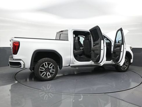 Used 2023 GMC Sierra 1500 AT4 w/ AT4 Premium Package AWD/4WD image 28