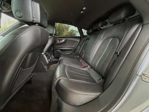 Used 2016 Audi A7 3.0T Premium Plus w/ Black Optic Package image 7