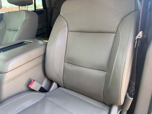 Used 2017 GMC Yukon SLT w/ Open Road Package RWD image 24