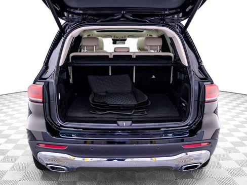 Used 2023 Mercedes-Benz GLB 250 4MATIC image 34