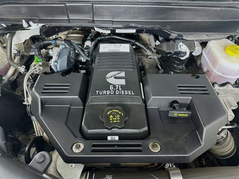 Used 2024 RAM 2500 Laramie image 34