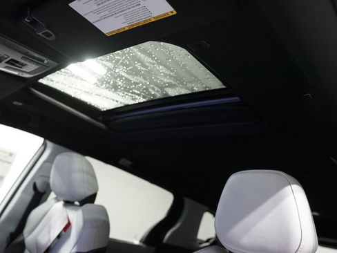 New 2026 Toyota Sienna XSE image 36