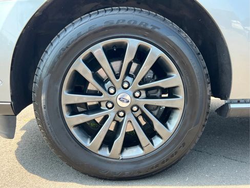 Used 2021 Ford Expedition Max Limited AWD/4WD image 31