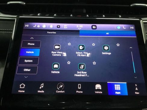 Used 2024 Jeep Grand Cherokee L Limited w/ Black Appearance Package image 36