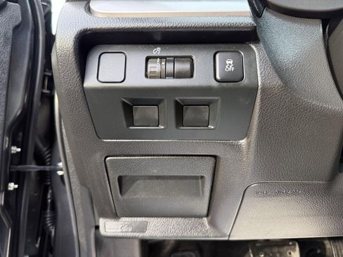 Used 2014 Subaru Impreza 2.0i Sport Premium image 30