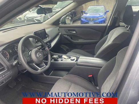 Used 2023 Nissan Rogue SV AWD/4WD image 2