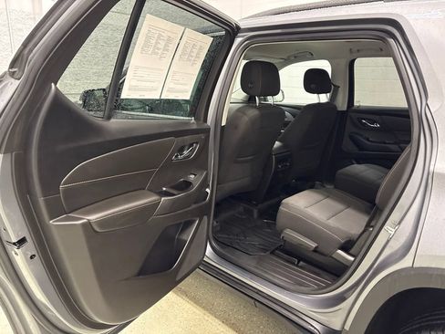 Used 2020 Chevrolet Traverse LT AWD/4WD image 31