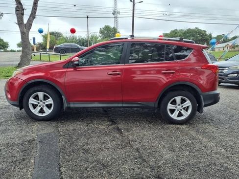 Used 2013 Toyota RAV4 XLE FWD image 5