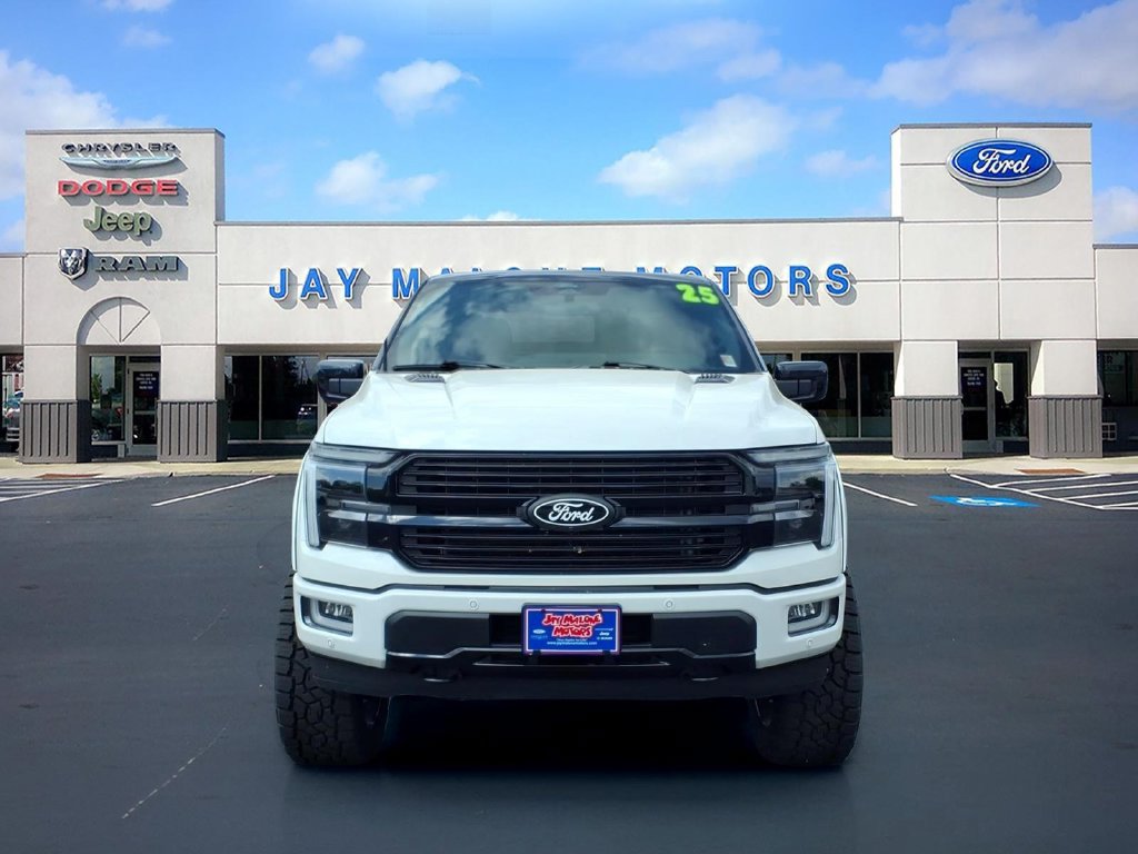Certified 2025 Ford F150 Platinum w/ Equipment Group 702A High AWD/4WD image 9