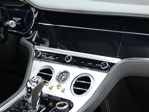 Used 2020 Bentley Continental GT w/ Number 1 Edition by Mulliner image 90