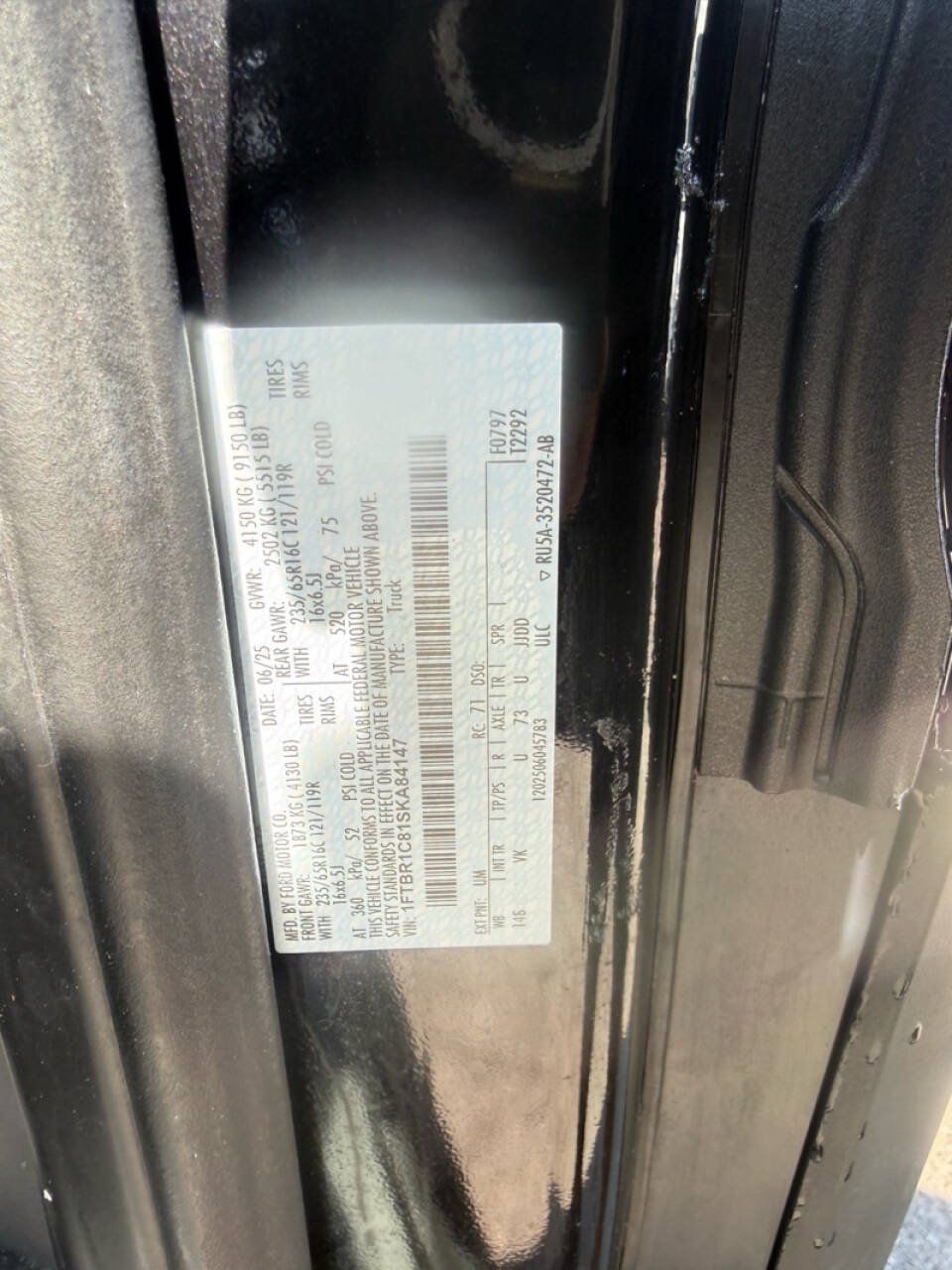 Used 2025 Ford Transit 250 148 Medium Roof RWD image 20