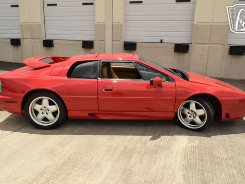 Used 1994 Lotus Esprit Turbo image 40