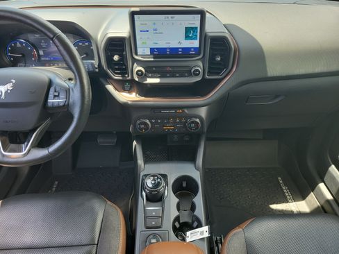 Used 2021 Ford Bronco Sport Outer Banks AWD/4WD image 17