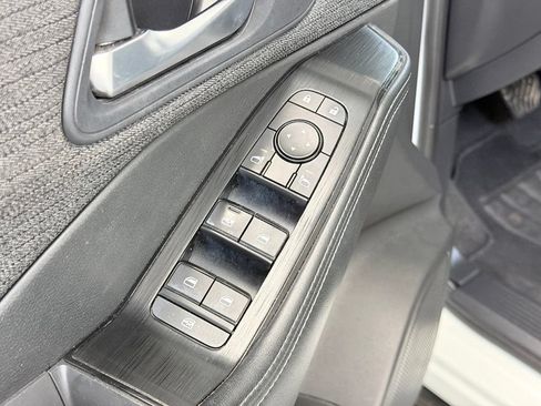 Used 2023 Nissan Rogue SV AWD/4WD image 10