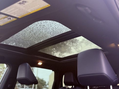 Certified 2026 INFINITI QX60 Sport w/ Dark Cargo Package image 27