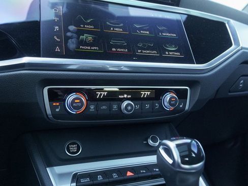 Used 2021 Audi Q3 2.0T Premium Plus image 26