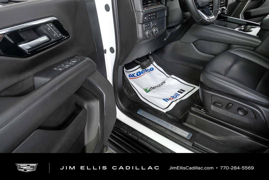 Used 2025 Chevrolet Tahoe LT AWD/4WD image 7