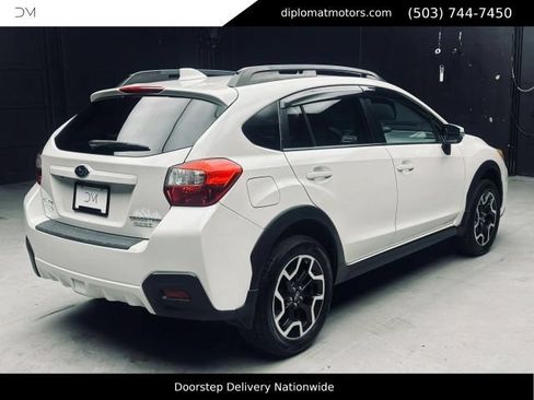 Used 2016 Subaru Crosstrek 2.0i Limited AWD/4WD image 7