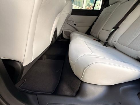 New 2026 Jeep Cherokee Limited image 31