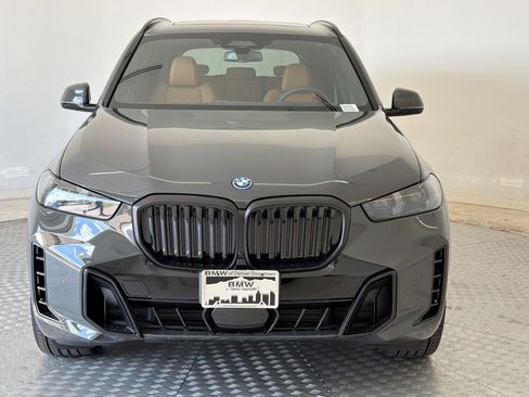 New 2026 BMW X5 xDrive50e w/ M Sport Package AWD/4WD image 6