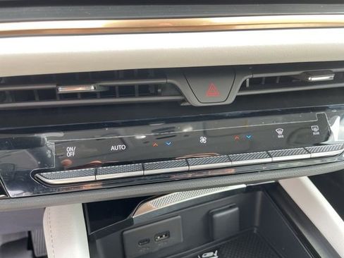 New 2026 Buick Envision Avenir image 19