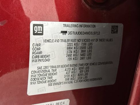 Used 2022 GMC Sierra 1500 SLT w/ SLT Premium Plus Package AWD/4WD image 18