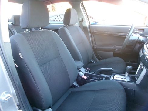 Used 2016 Mitsubishi Lancer ES image 19