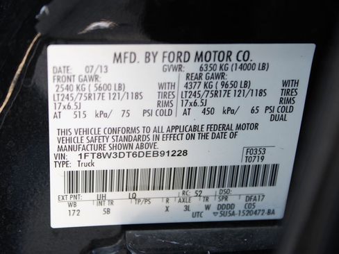 Used 2013 Ford F350 Lariat w/ Lariat Interior Pkg image 54