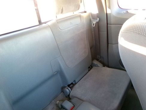 Used 2011 Toyota Tacoma 2WD Access Cab w/ Convenience Pkg image 14