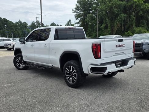 Used 2021 GMC Sierra 1500 AT4 w/ AT4 Value Package AWD/4WD image 5