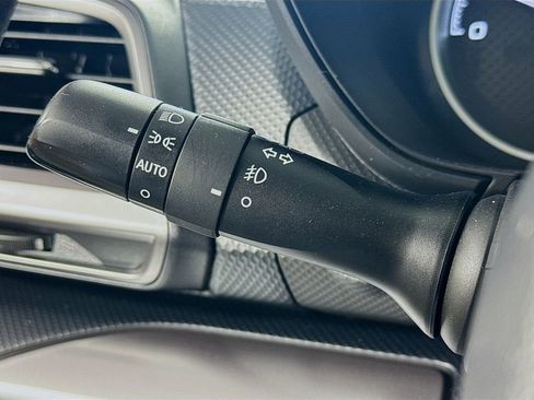 Used 2021 Subaru Forester Premium image 12