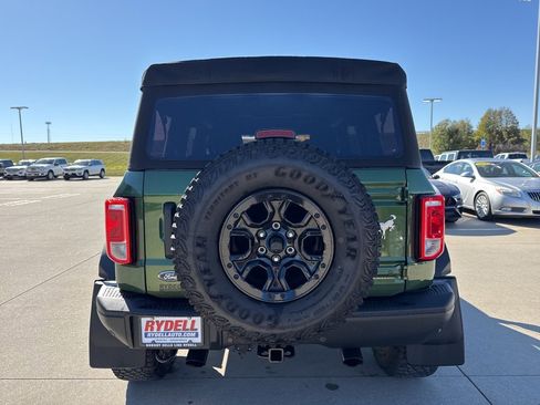 Used 2022 Ford Bronco Black Diamond w/ Sasquatch Package image 30