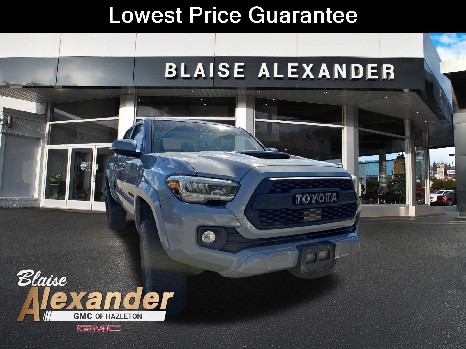 Used 2020 Toyota Tacoma TRD Sport w/ Technology Package AWD/4WD image 1