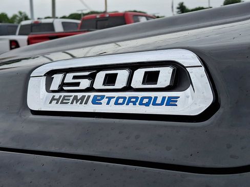 Used 2022 RAM 1500 Big Horn AWD/4WD image 32