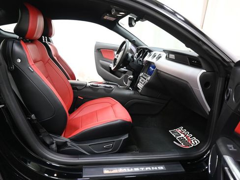 Used 2016 Ford Mustang GT Premium w/ Equipment Group 401A RWD image 14