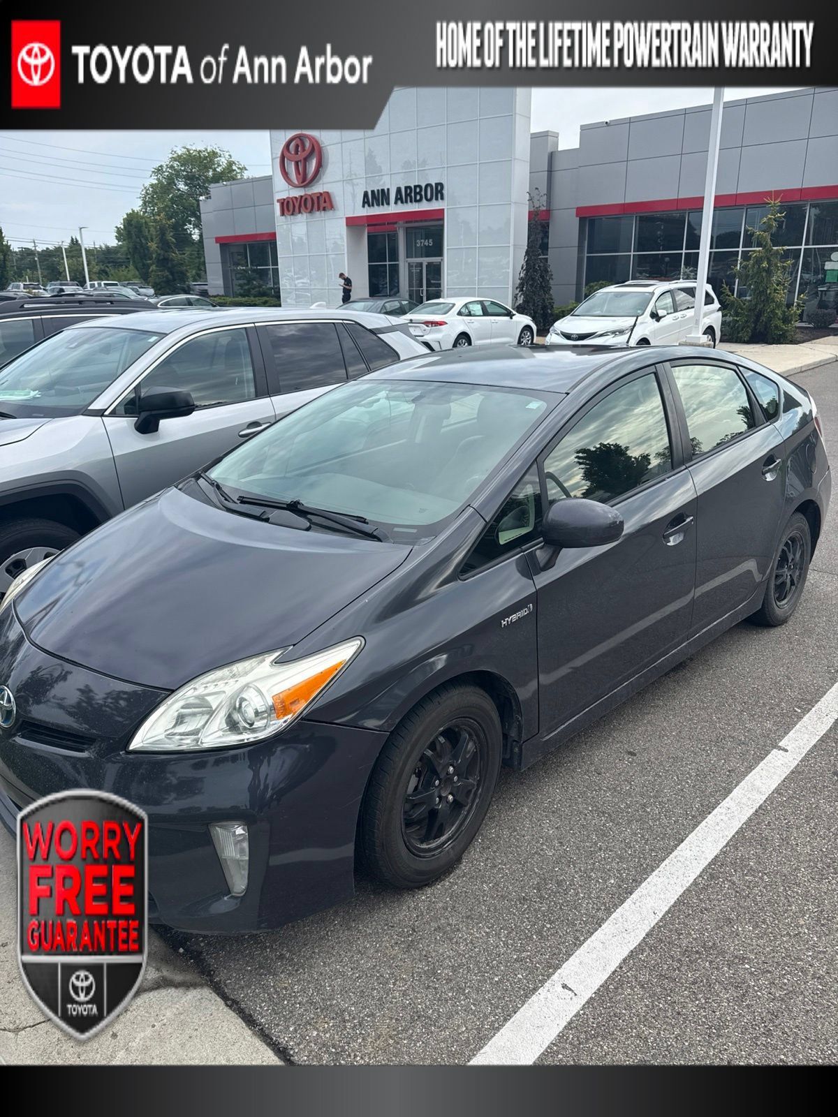 Used 2012 Toyota Prius Two FWD image 1