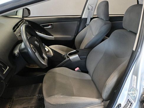 Used 2013 Toyota Prius Two FWD image 16