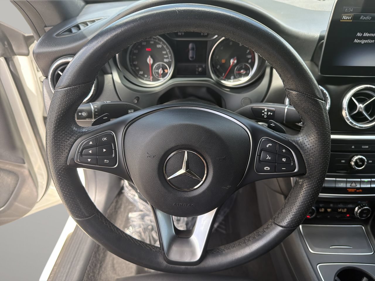 Used 2019 Mercedes-Benz CLA 250 image 28