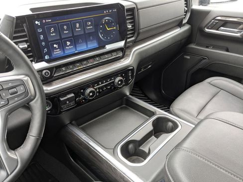 Certified 2024 Chevrolet Silverado 3500 LTZ w/ LTZ Plus Package image 21