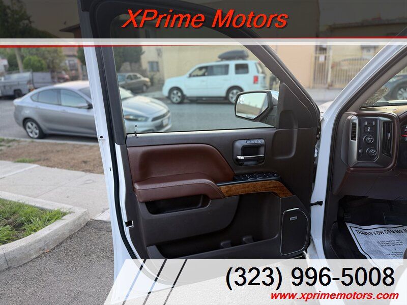Used 2017 Chevrolet Silverado 1500 High Country AWD/4WD image 12