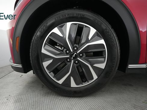 Used 2024 Kia EV6 Light RWD image 19