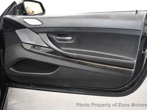 Used 2016 BMW 650i xDrive Convertible w/ M Sport Edition image 16