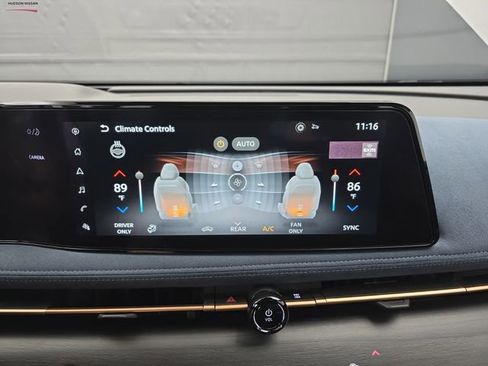 Used 2023 Nissan Ariya image 34