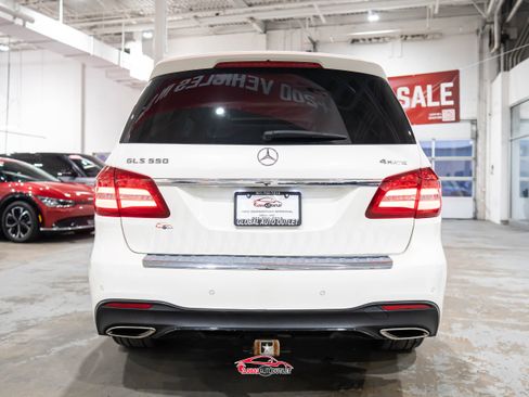 Used 2018 Mercedes-Benz GLS 550 550 4MATIC w/ Driver Assistance Package image 6