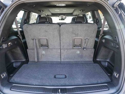 New 2025 Jeep Grand Cherokee L Limited w/ Luxury Tech Group II image 25