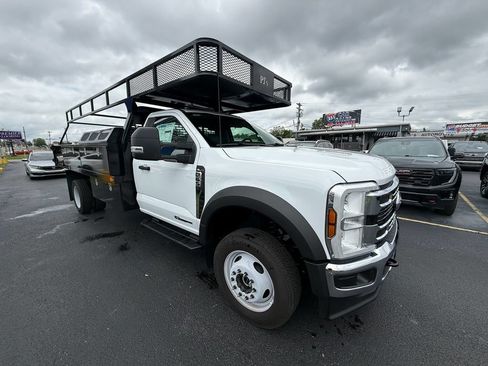Used 2024 Ford F550 4x4 Regular Cab Super Duty image 1